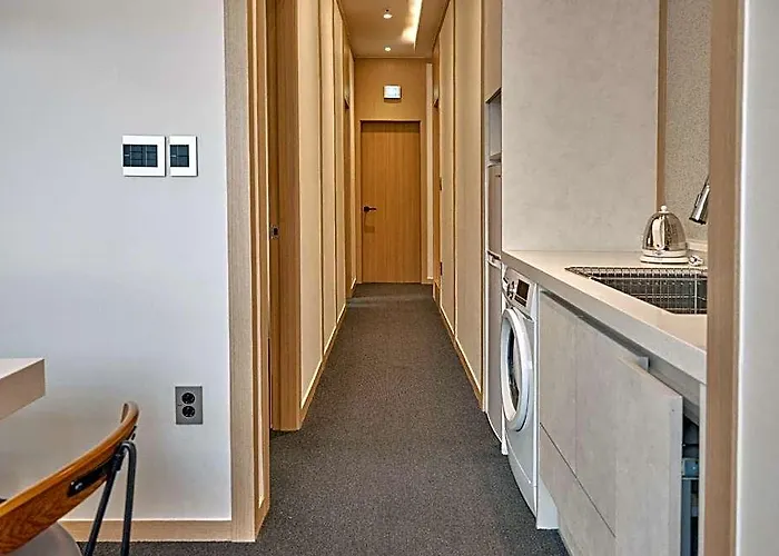 Uh The Hotel